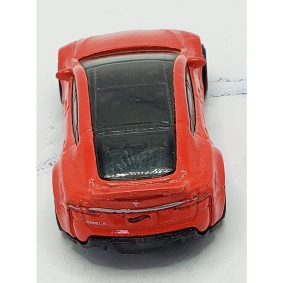 Hot Wheels Tesla Model S Red HW Workshop New For 2015 217/250 - Picture 4 of 7